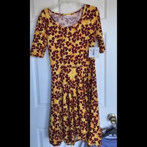 NWT LULAROE SIZE LARGE